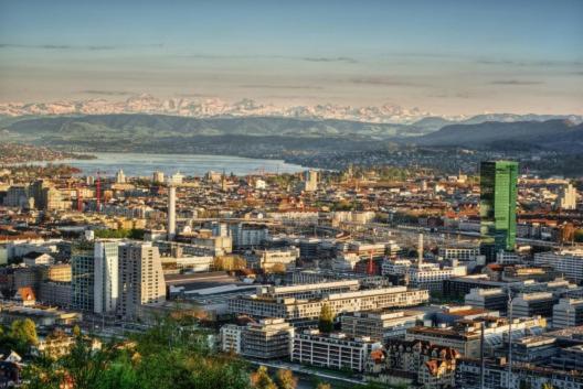 Helvetia 2 Zimmer Apartment Mit Parkplatz Zurich Bagian luar foto